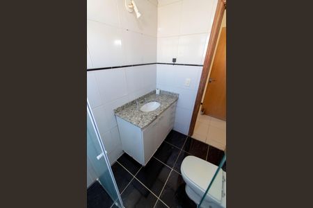 Apartamento à venda com 130m², 4 quartos e 3 vagasBANHEIRO DA SUITE