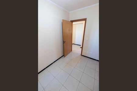 Apartamento à venda com 130m², 4 quartos e 3 vagasQUARTO 4