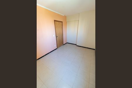 Apartamento à venda com 130m², 4 quartos e 3 vagasQUARTO 2