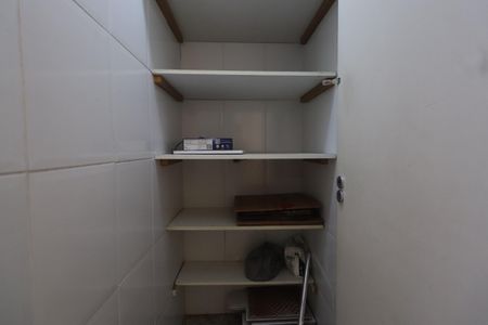 Casa à venda com 221m², 6 quartos e 1 vagaDespensa