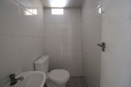 Casa à venda com 221m², 6 quartos e 1 vagaBanheiro de serviço 1