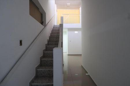 Casa à venda com 221m², 6 quartos e 1 vagaEscada