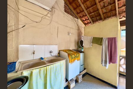 Casa para alugar com 153m², 3 quartos e sem vagaÁrea de Serviço