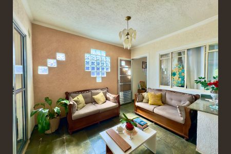 Casa para alugar com 153m², 3 quartos e sem vagaSala de estar