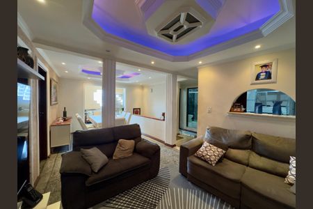 Casa para alugar com 153m², 3 quartos e sem vagaSala de TV