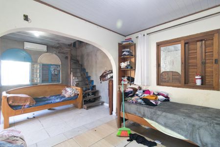 Sala de casa à venda com 4 quartos, 152m² em Hípica, Porto Alegre