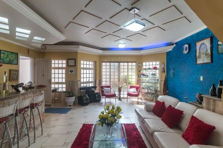 Sala de casa para alugar com 3 quartos, 400m² em Vila Rei, Mogi das Cruzes