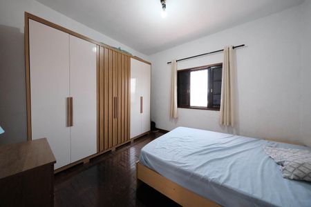 Casa à venda com 120m², 1 quarto e 2 vagasQuarto