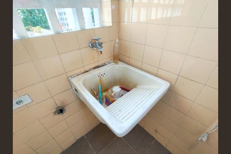 Apartamento para alugar com 80m², 2 quartos e 1 vagaÁrea de Serviço
