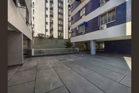Apartamento para alugar com 80m², 2 quartos e 1 vagaÁrea comum - Playground