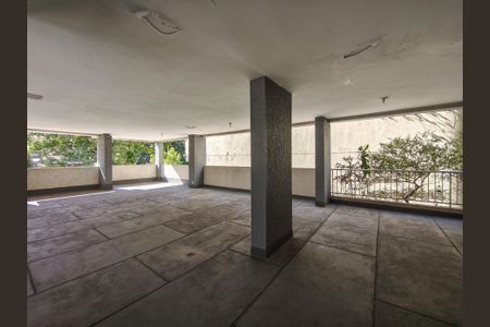 Apartamento para alugar com 80m², 2 quartos e 1 vagaÁrea comum - Playground