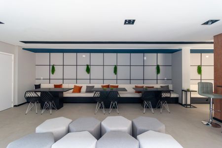 Apartamento para alugar com 38m², 2 quartos e sem vagaSalão de Festas
