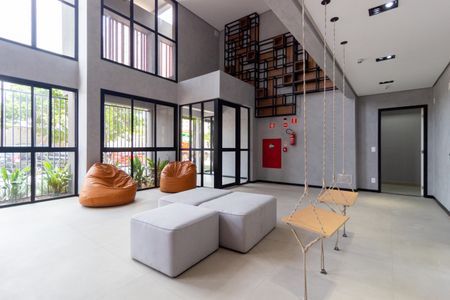 Apartamento para alugar com 38m², 2 quartos e sem vagaHall social