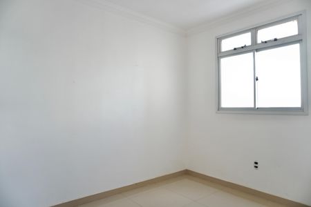 Apartamento à venda com 2 quartos, 68m² em Fernão Dias, Belo Horizonte