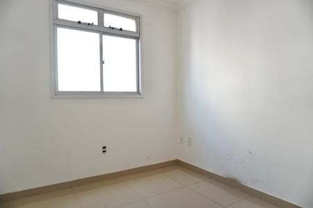 Apartamento à venda com 2 quartos, 68m² em Fernão Dias, Belo Horizonte