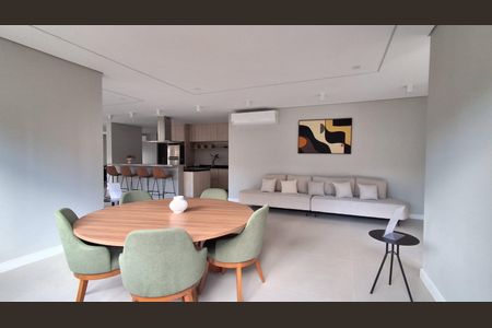 Apartamento à venda com 72m², 2 quartos e 1 vagaÁrea Comum 