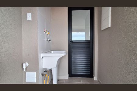 Apartamento à venda com 72m², 2 quartos e 1 vagaÁrea de Serviço 