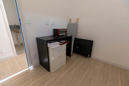 Quarto de apartamento para alugar com 2 quartos, 57m² em Conceicao, Campinas