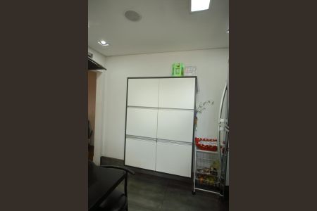 Apartamento à venda com 113m², 2 quartos e 3 vagasCozinha 