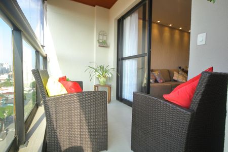 Apartamento à venda com 113m², 2 quartos e 3 vagasVaranda da Sala 