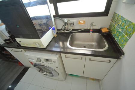 Apartamento à venda com 113m², 2 quartos e 3 vagasÁrea de Serviço