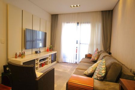 Apartamento à venda com 113m², 2 quartos e 3 vagasSala