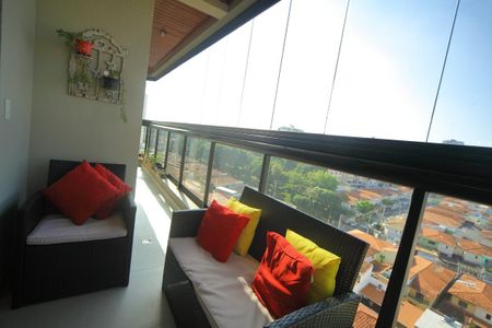 Apartamento à venda com 113m², 2 quartos e 3 vagasVaranda da Sala 