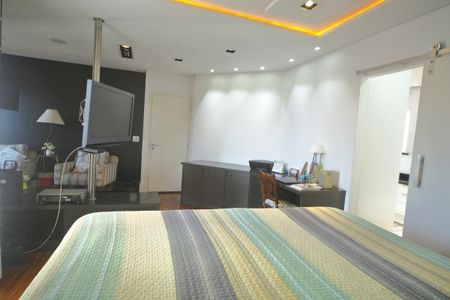 Apartamento à venda com 113m², 2 quartos e 3 vagasSuíte