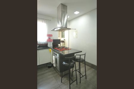 Apartamento à venda com 113m², 2 quartos e 3 vagasCozinha 