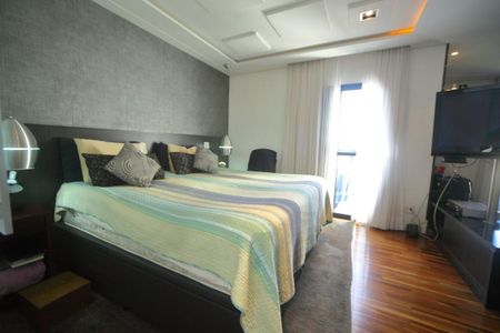 Apartamento à venda com 113m², 2 quartos e 3 vagasSuíte