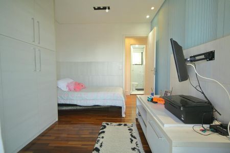 Apartamento à venda com 113m², 2 quartos e 3 vagasQuarto 2 