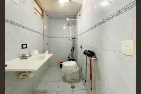 Apartamento à venda com 84m², 3 quartos e 2 vagasBanheiro suíte 