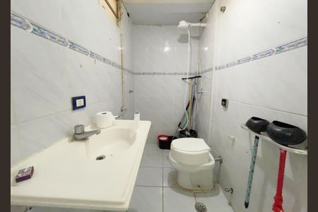 Apartamento à venda com 84m², 3 quartos e 2 vagasBanheiro suíte 