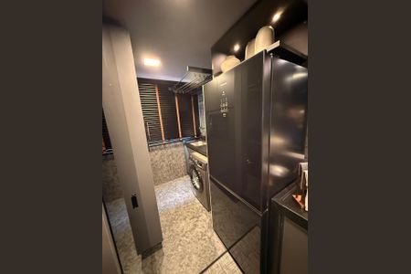 Cozinha de apartamento para alugar com 1 quarto, 65m² em Copacabana, Uberlândia