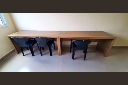 Apartamento à venda com 54m², 2 quartos e 1 vagaCoworking