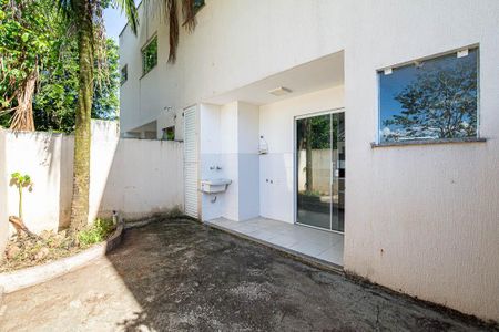 Casa à venda com 100m², 2 quartos e 1 vagaQuintal