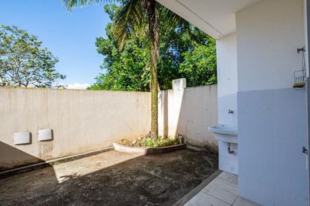Casa à venda com 100m², 2 quartos e 1 vagaQuintal