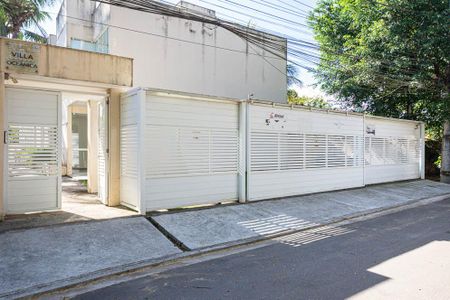 Casa à venda com 100m², 2 quartos e 1 vagaFachada