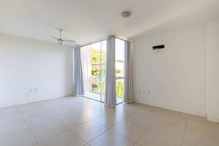 Casa à venda com 100m², 2 quartos e 1 vagaSuíte 2