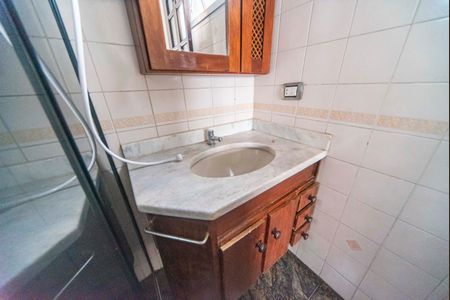 Apartamento à venda com 64m², 2 quartos e 1 vaga Apartamento à venda com 64m², 2 quartos e 1 vagaBanheiro