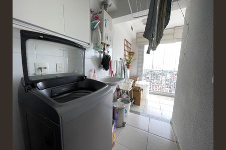 Apartamento para alugar com 77m², 3 quartos e 1 vagaÁrea de Serviço