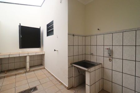 Casa para alugar com 90m², 2 quartos e 2 vagasÁrea de Serviço