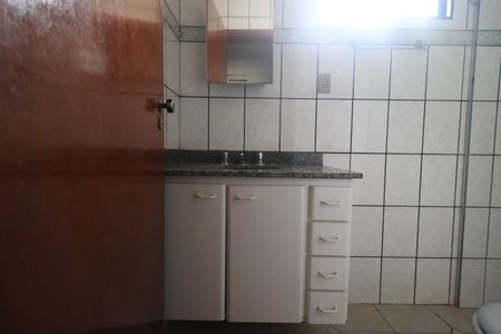Casa para alugar com 90m², 2 quartos e 2 vagasBanheiro
