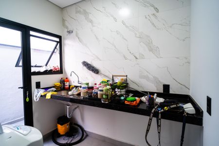 Casa para alugar com 200m², 3 quartos e 2 vagas Casa para alugar com 200m², 3 quartos e 2 vagasÁrea de Serviço