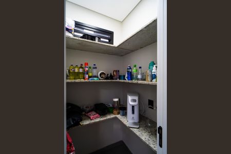 Casa para alugar com 200m², 3 quartos e 2 vagas Casa para alugar com 200m², 3 quartos e 2 vagasCozinha