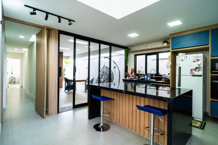 Casa para alugar com 200m², 3 quartos e 2 vagas Casa para alugar com 200m², 3 quartos e 2 vagasCozinha