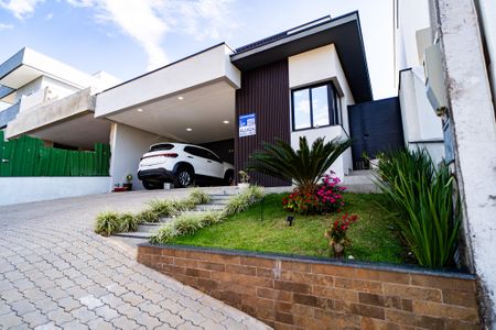 Casa para alugar com 200m², 3 quartos e 2 vagas Casa para alugar com 200m², 3 quartos e 2 vagasFachada