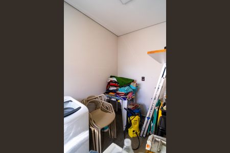 Casa para alugar com 200m², 3 quartos e 2 vagas Casa para alugar com 200m², 3 quartos e 2 vagasLavanderia