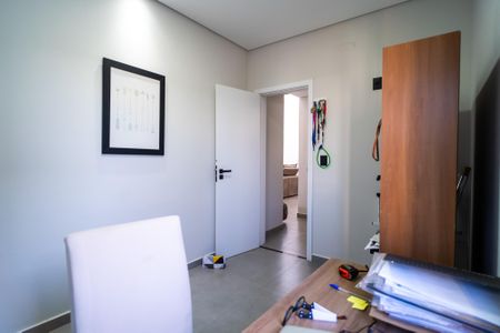 Casa para alugar com 200m², 3 quartos e 2 vagas Casa para alugar com 200m², 3 quartos e 2 vagasEscritório