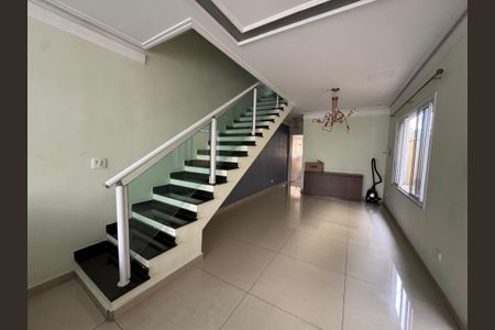 Sala de casa à venda com 3 quartos, 204m² em Jardim das Flores, Osasco